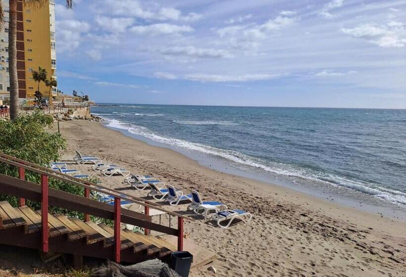 ユースホステル Bienvenido A Tu Habitacion