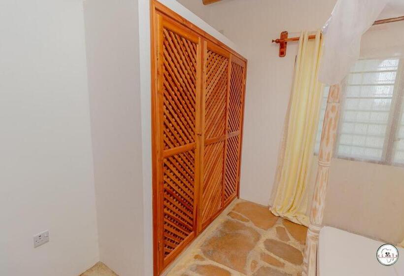 تختخواب و صبحانه Villa Amali Watamu