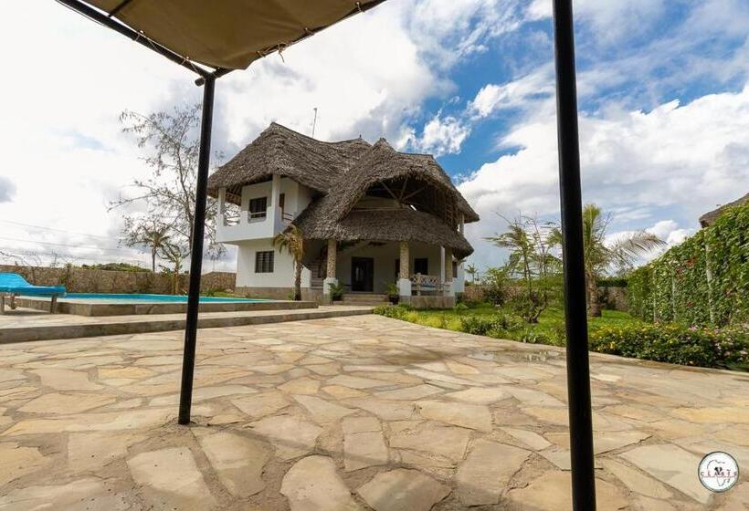 تختخواب و صبحانه Villa Amali Watamu