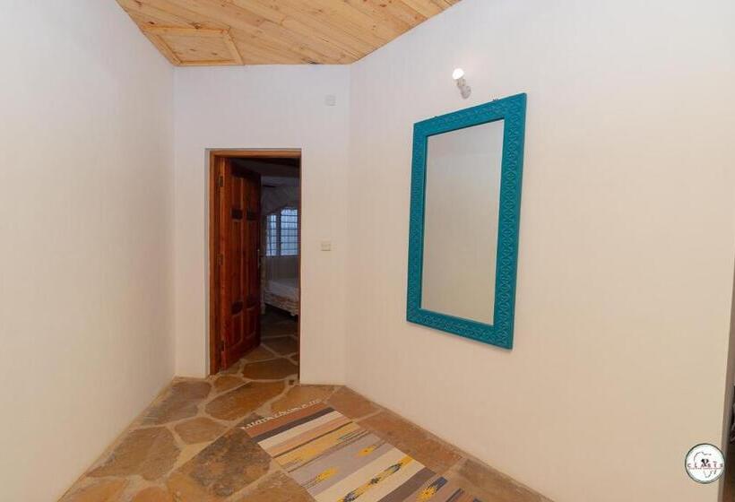 تختخواب و صبحانه Villa Amali Watamu