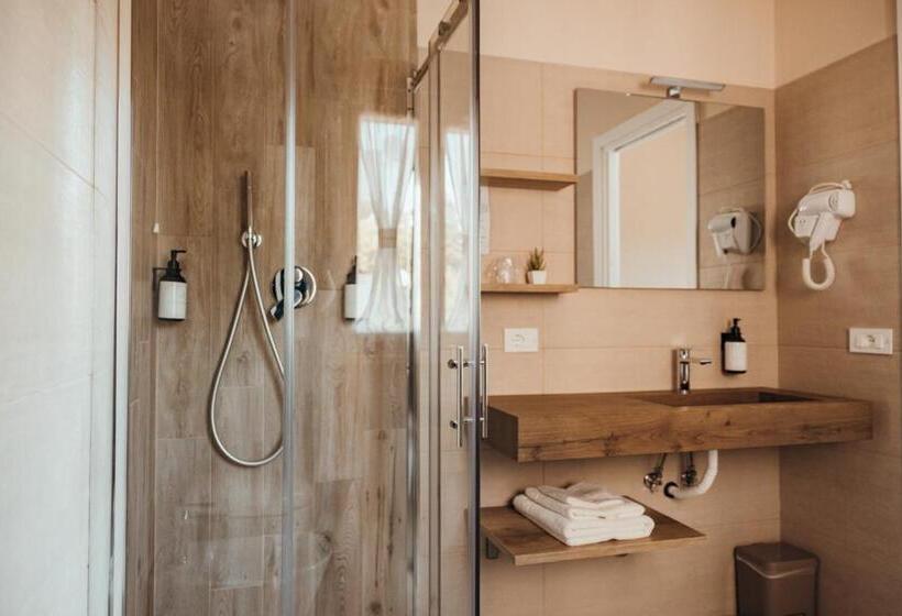 مبيت وإفطار Affittacamere Mira Sinni