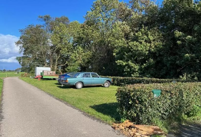 ベッドアンドブレックファースト De Danenberg