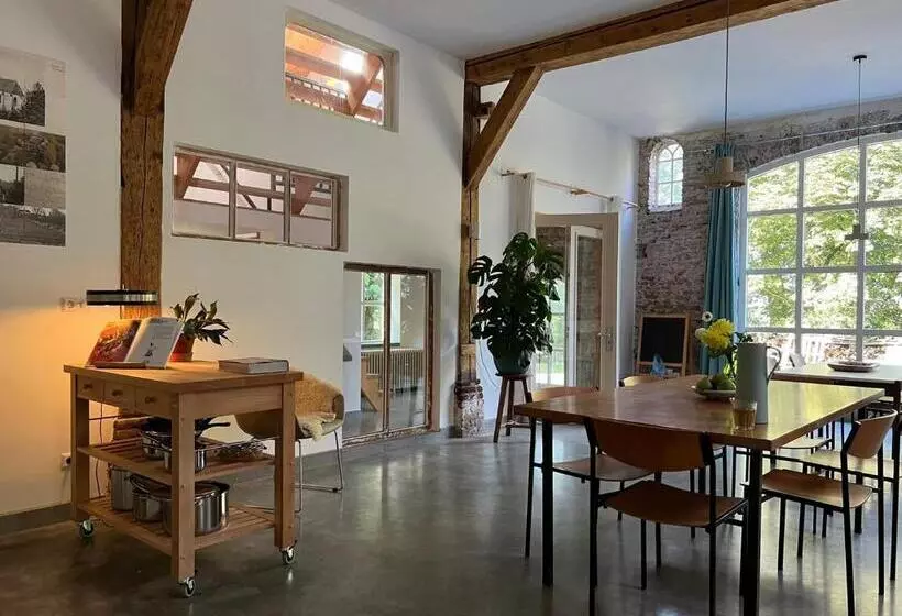 ベッドアンドブレックファースト De Danenberg