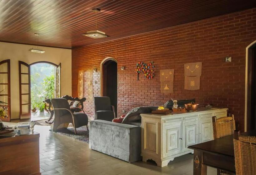 Bed and Breakfast Villa Bem Querer   Camomila