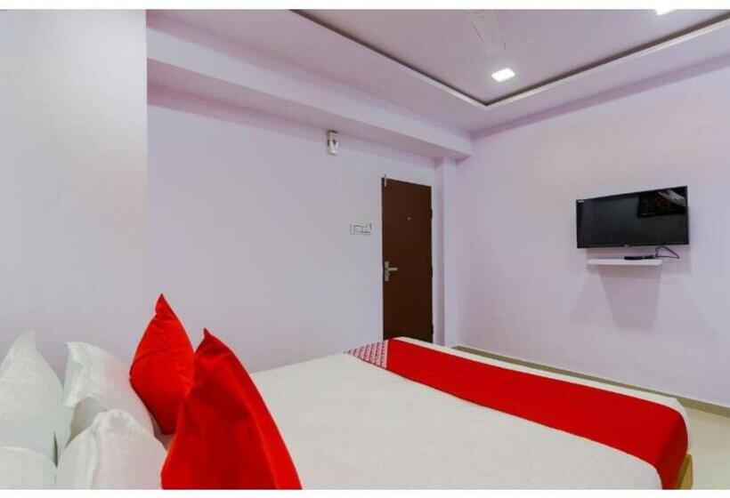 Hotel होटल राधा कृष्ण, सूरत