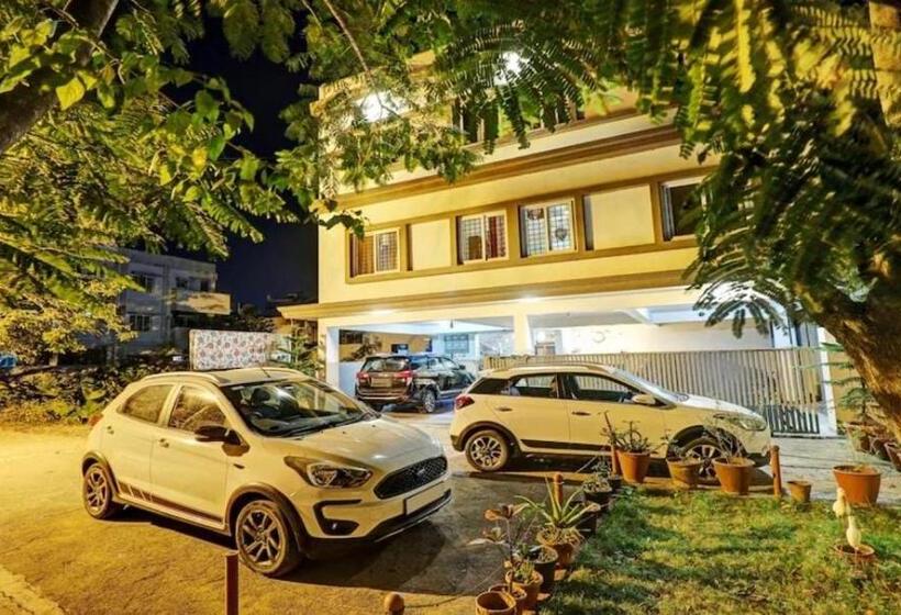 ホテル Colors Stay