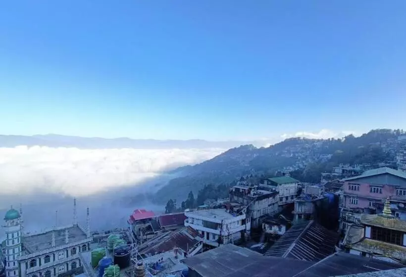 ホテル Darjeeling Astro