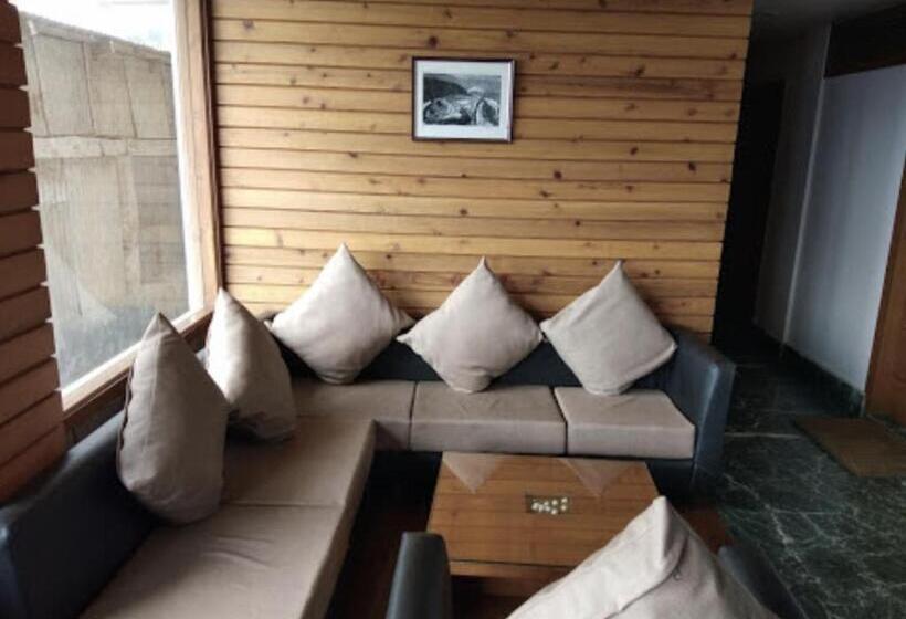 Hotel Darjeeling Astro