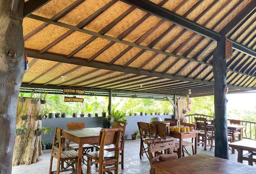 בית מלון כפרי Munduk Hope