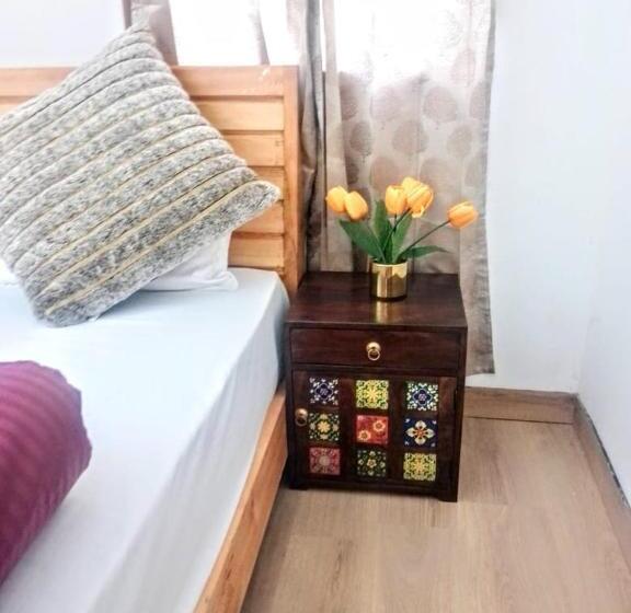 Отель Namami Retreat