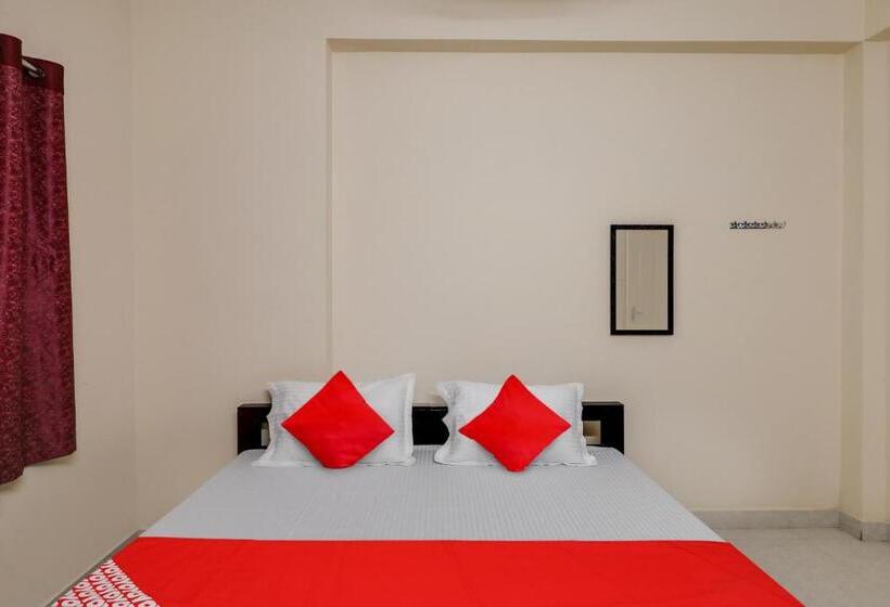 Hotel Oyo Flagship K V R Residency   Elite