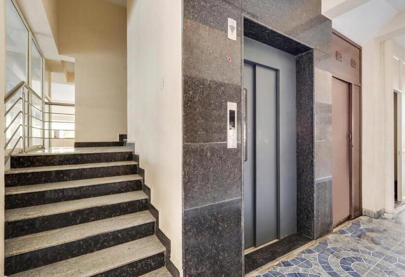 Hotel Oyo Flagship K V R Residency   Elite