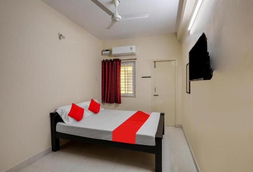 Hotel Oyo Flagship K V R Residency   Elite