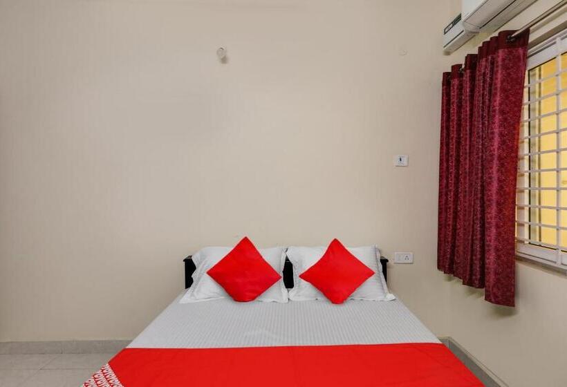 Hotel Oyo Flagship K V R Residency   Elite