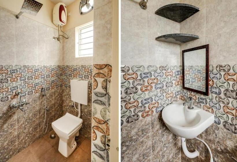 Hotel Oyo Flagship K V R Residency   Elite