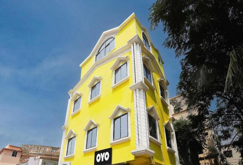 Hotel Oyo Flagship The Venerate