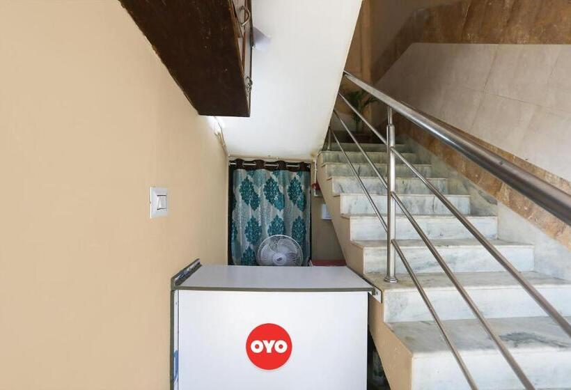Hotel Oyo Flagship The Venerate