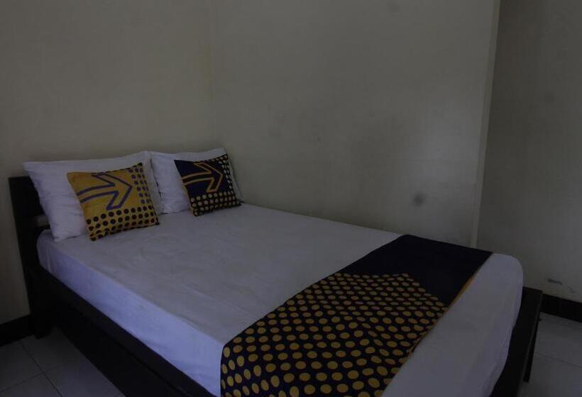 Hotel Oyo Life 93155 Wisma Sarah