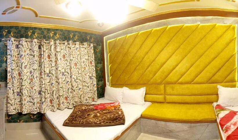 Hotel Rooma Holidays In Heaven