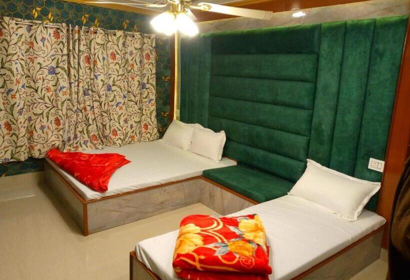 Hotel Rooma Holidays In Heaven