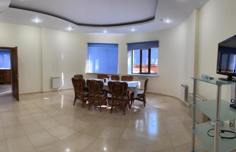 هتل отель Sary Arqa Jeri