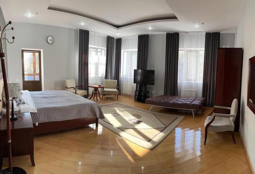 هتل отель Sary Arqa Jeri