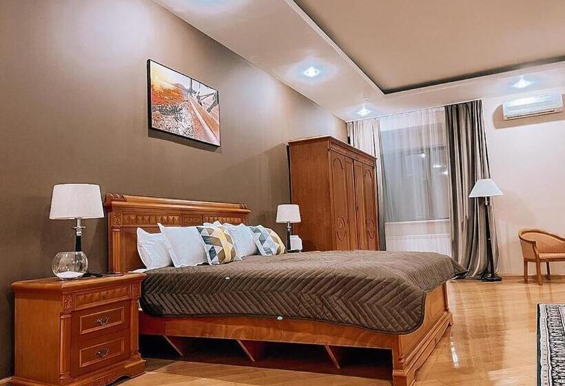 هتل отель Sary Arqa Jeri