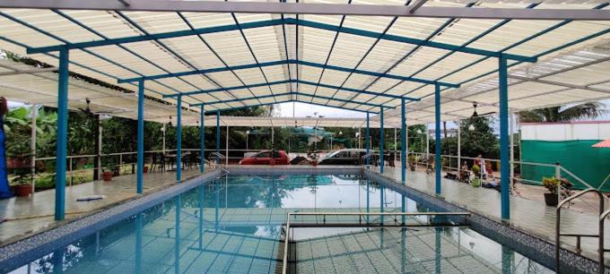 호텔 Splash Resort