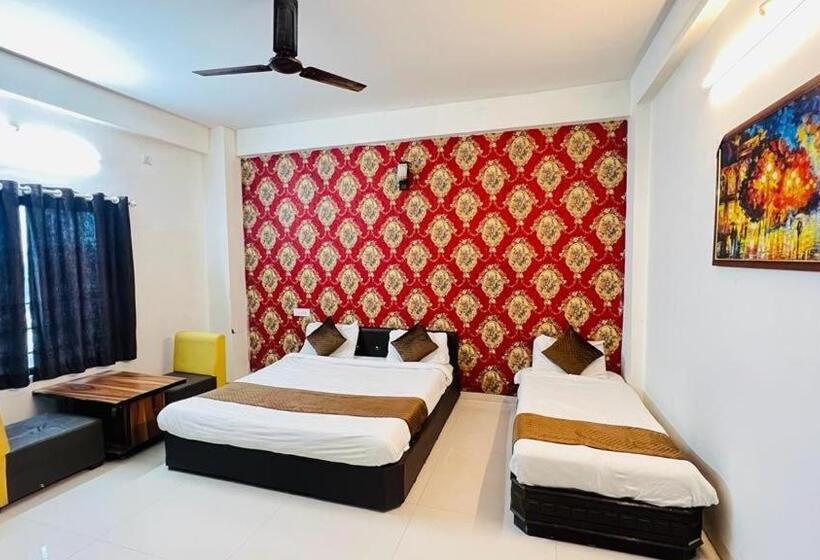 Hotel The Jordan Palace