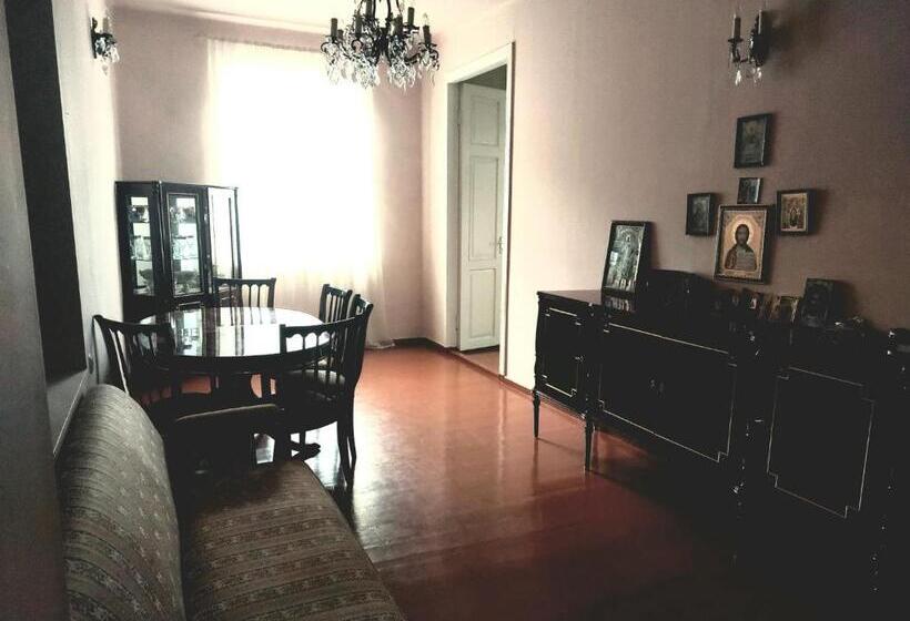 هتل Your House In Adigeni