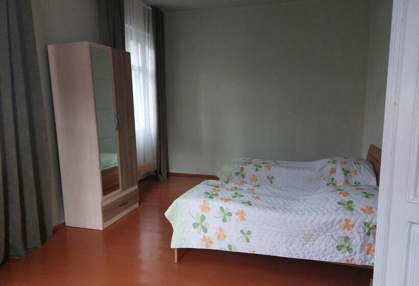 هتل Your House In Adigeni