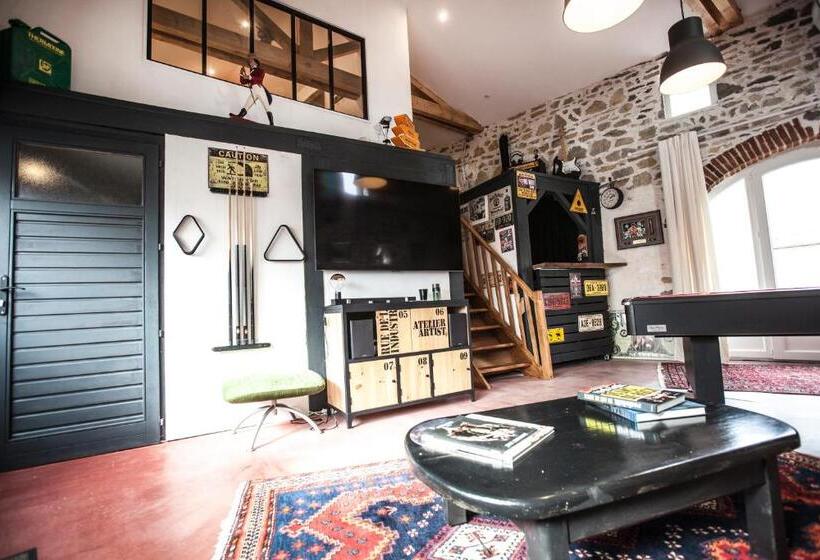 پانسیون Effetloft