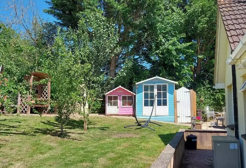 Pension  Hot Tub Hideaway