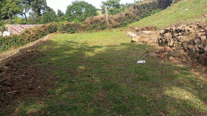 پانسیون Julian S Lake View Guest House