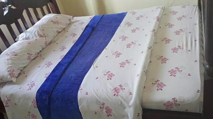 پانسیون Julian S Lake View Guest House