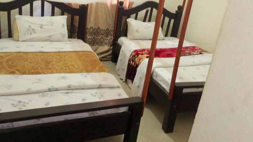 پانسیون Julian S Lake View Guest House