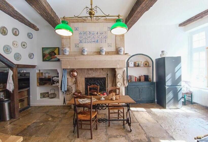 بنسيون Quelques Jours à Noyers Sur Serein