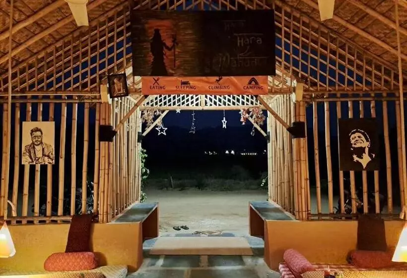 ペンション Rasta Cafe Resort Hampi