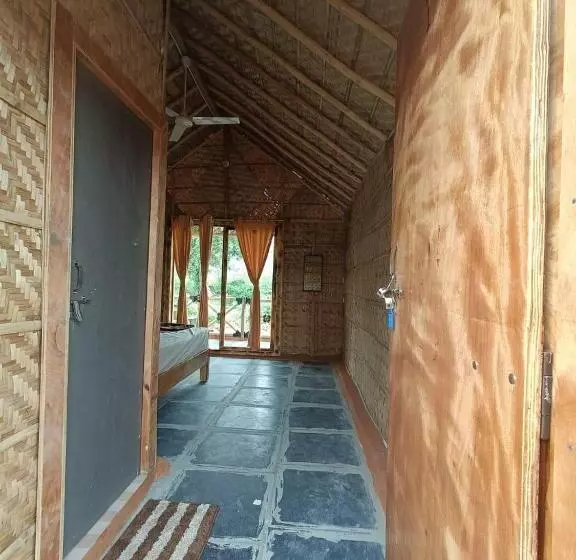 ペンション Rasta Cafe Resort Hampi