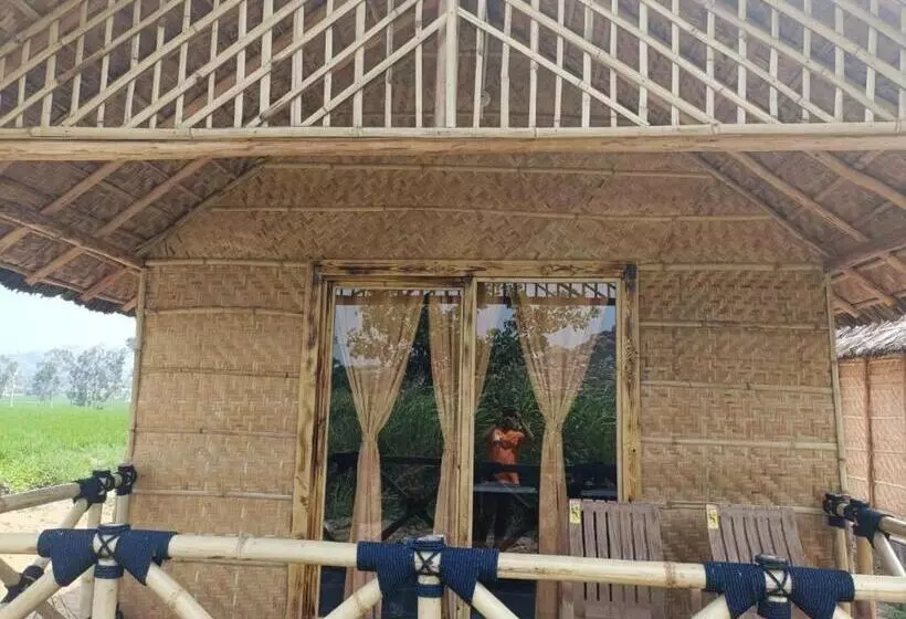 ペンション Rasta Cafe Resort Hampi