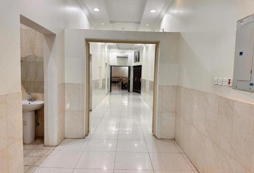 Resort شاليهات ريفا