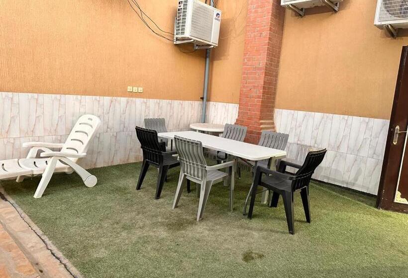 Resort شاليهات ريفا