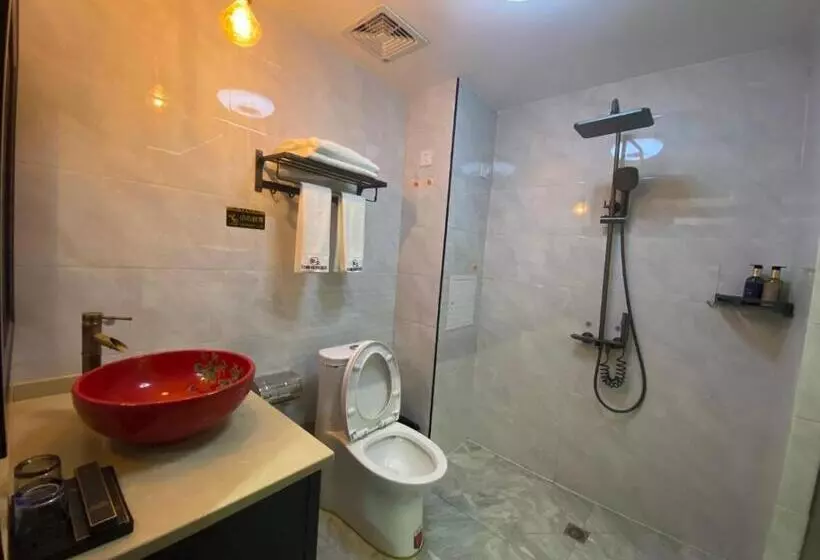 Zhangjiajie Borui Hotel   Tianmen Mountain