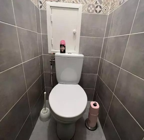 Aamiaismajoitus (B&B) Belle Chambre A Evry Proche Gare Rer