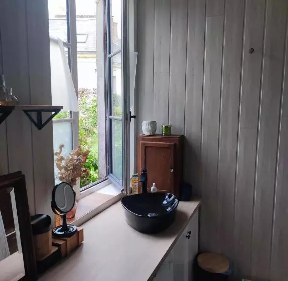 Aamiaismajoitus (B&B) Gîte De La Vallée à Courdemanche Sarthe