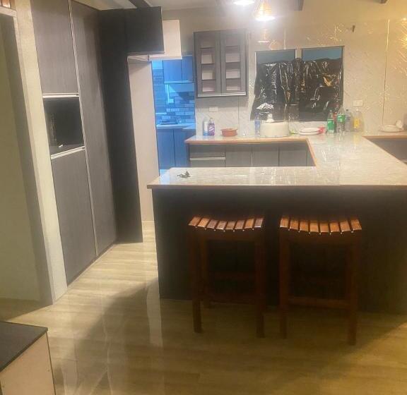 Bed and Breakfast Hasmat Road