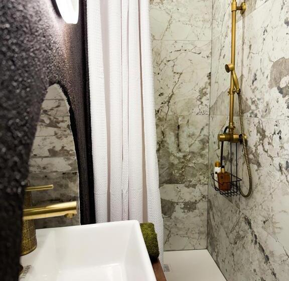 민박 La Chambre Des Trois églises