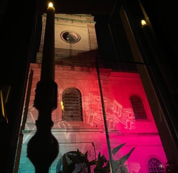 민박 La Chambre Des Trois églises