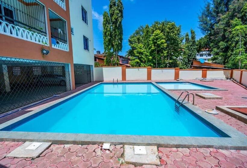 تختخواب و صبحانه The Amass Drive Homes, Airbnb