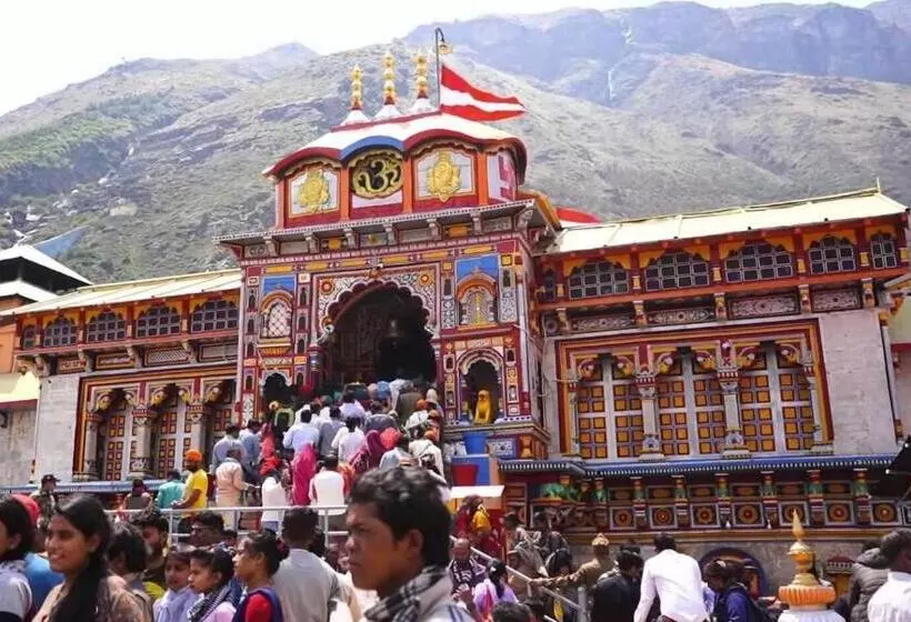 ホテル Badrinath House By Prithvi Yatra